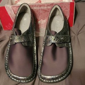 Alegria slip-on